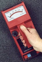 leakseek.jpg (8907 bytes)