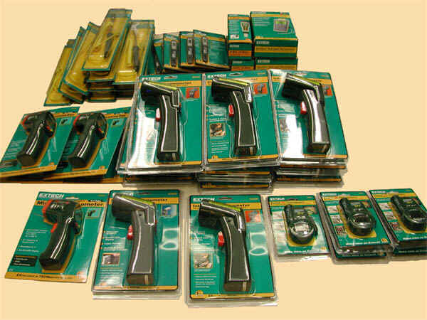 ir-l�mp�mittareita+antureita_600x450.jpg (83659 bytes)