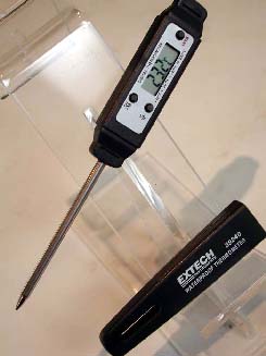 39240_th-stick02_245x327.jpg (16949 bytes)