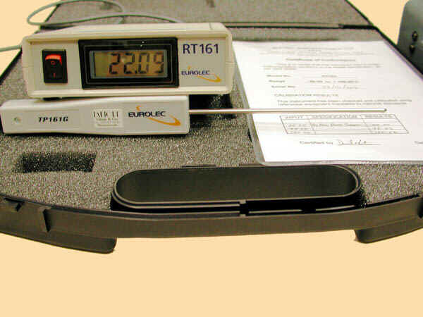 lampkalibr_rt161&tp1616_600x450_01.jpg (59567 bytes)