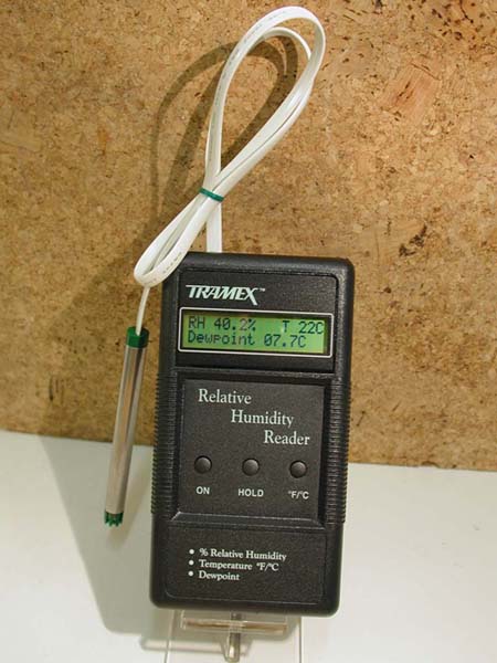 rh-01_450x600.jpg (61761 bytes)