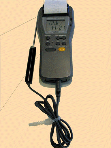 rol_trp_zoom_right385x512.jpg (29190 bytes)