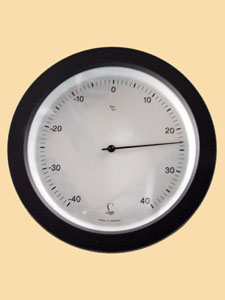 3260_00mek_pakkas225x300_02.jpg (29587 bytes)